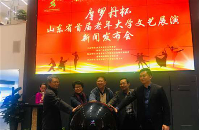 1556446971980780.jpg 1124428746_15564413031441n (1).jpg